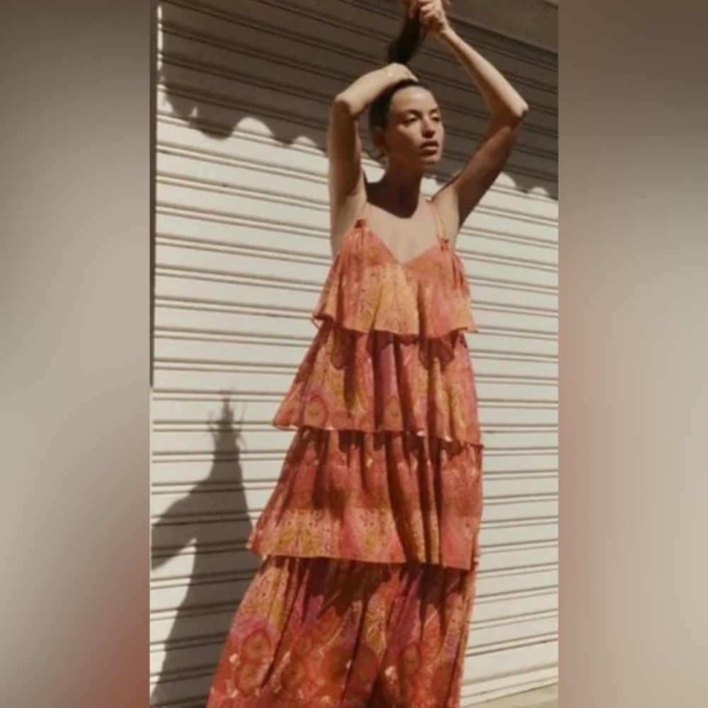 NWT Zara Bloggers Favorite Spaghetti straps 3 tiered chiffon floral maxi dress S